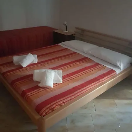 La Casa Di Giu Apartment