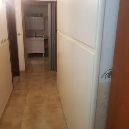 Apartment La Casa Di Giu Cefalù